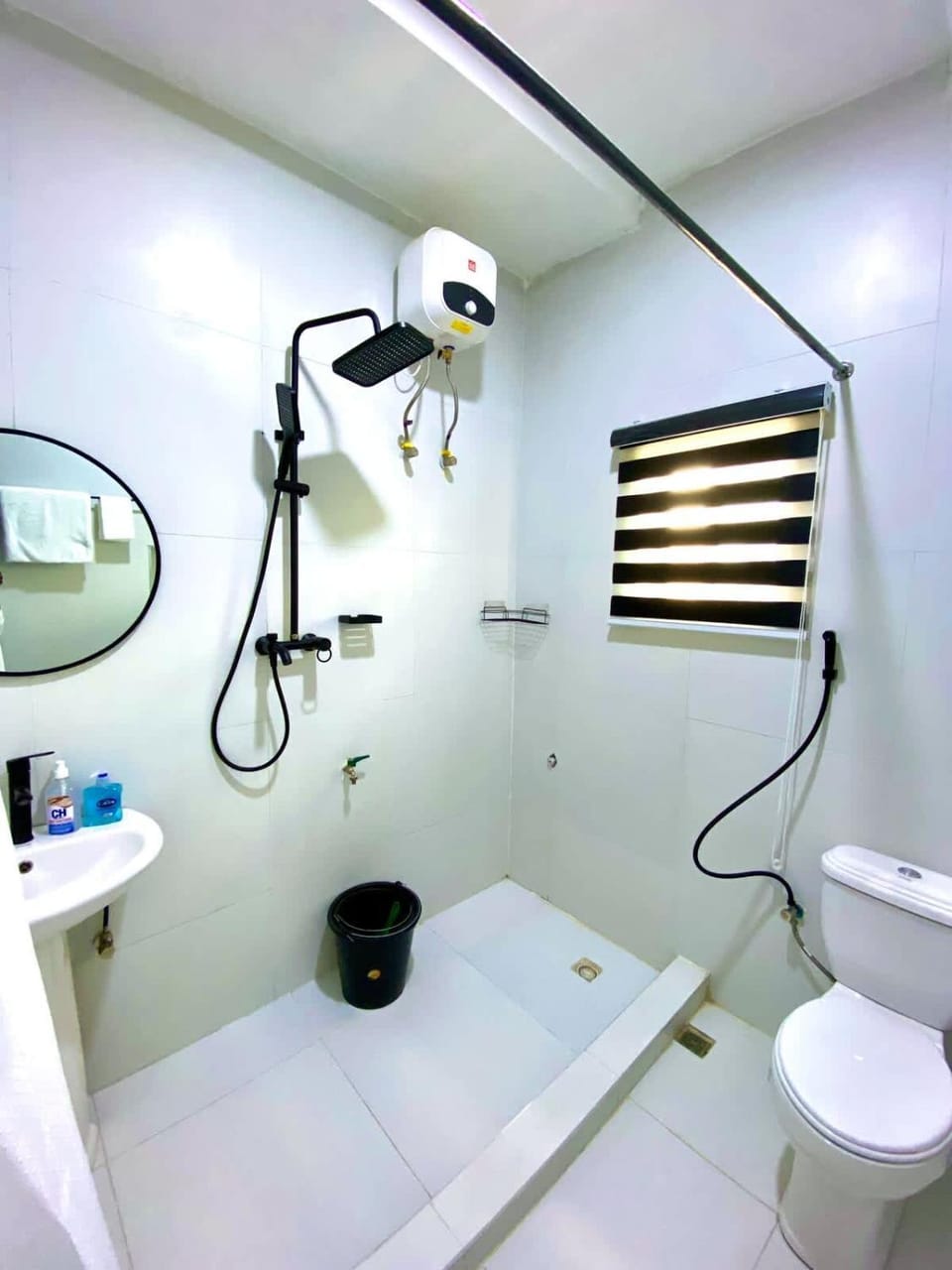 Modern 2BR Retreat in Lugbe Comfort Class 3 Apartment in Abuja