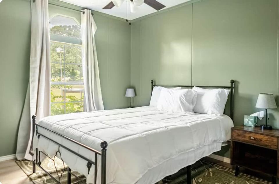 The Dragonfly House in Eufaula