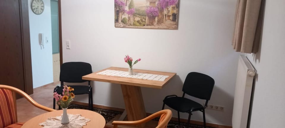 Wider Apartment UG mit Tageslicht Apartment in Baden-Württemberg