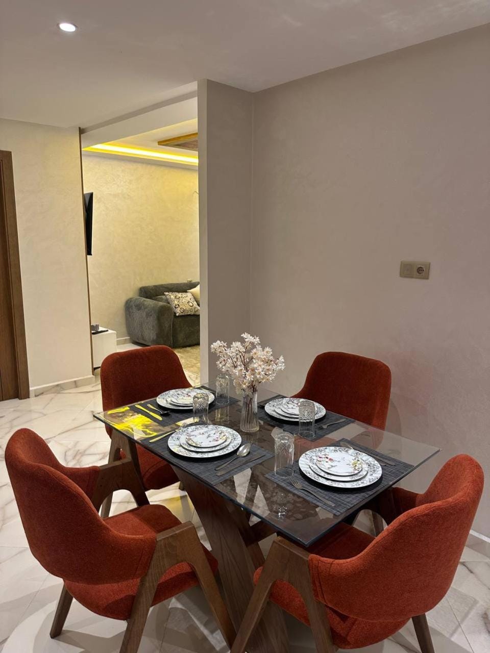Stylish 2BD 4min to TGV Free Parking & Fast Wi-Fi Apartment in Rabat-Salé-Kénitra