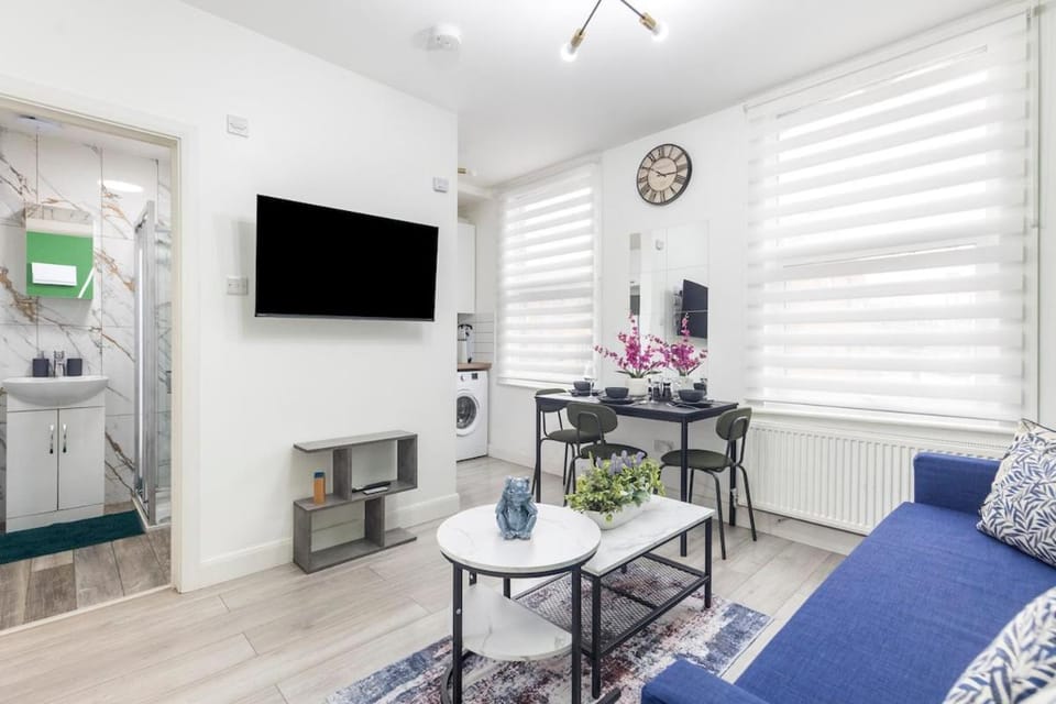 London Tottenham Hotspurs flat near Train Station Apartment in London Borough of Hackney