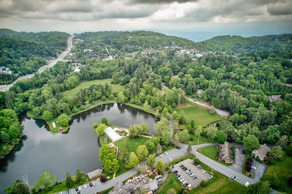 Chetola Holly 4 House in Blowing Rock