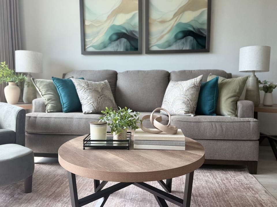 MONTROSE luxury APT 12 MIN FROM NRG mins to Med CNTR Apartment in Houston