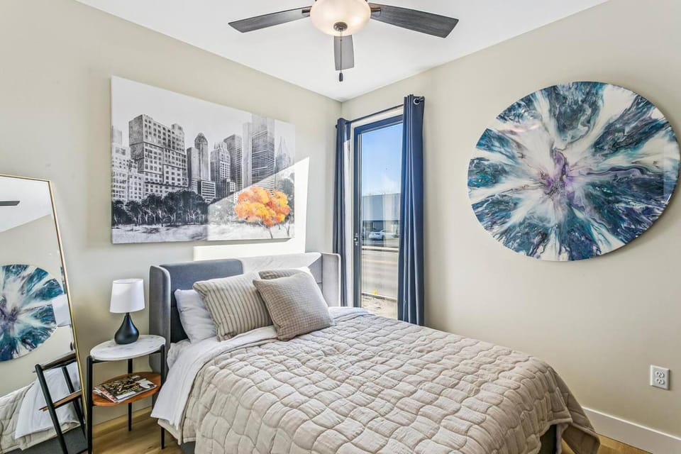 Hyde Park Flats Luxury Apartment Near Downtown! Apartment in Wichita