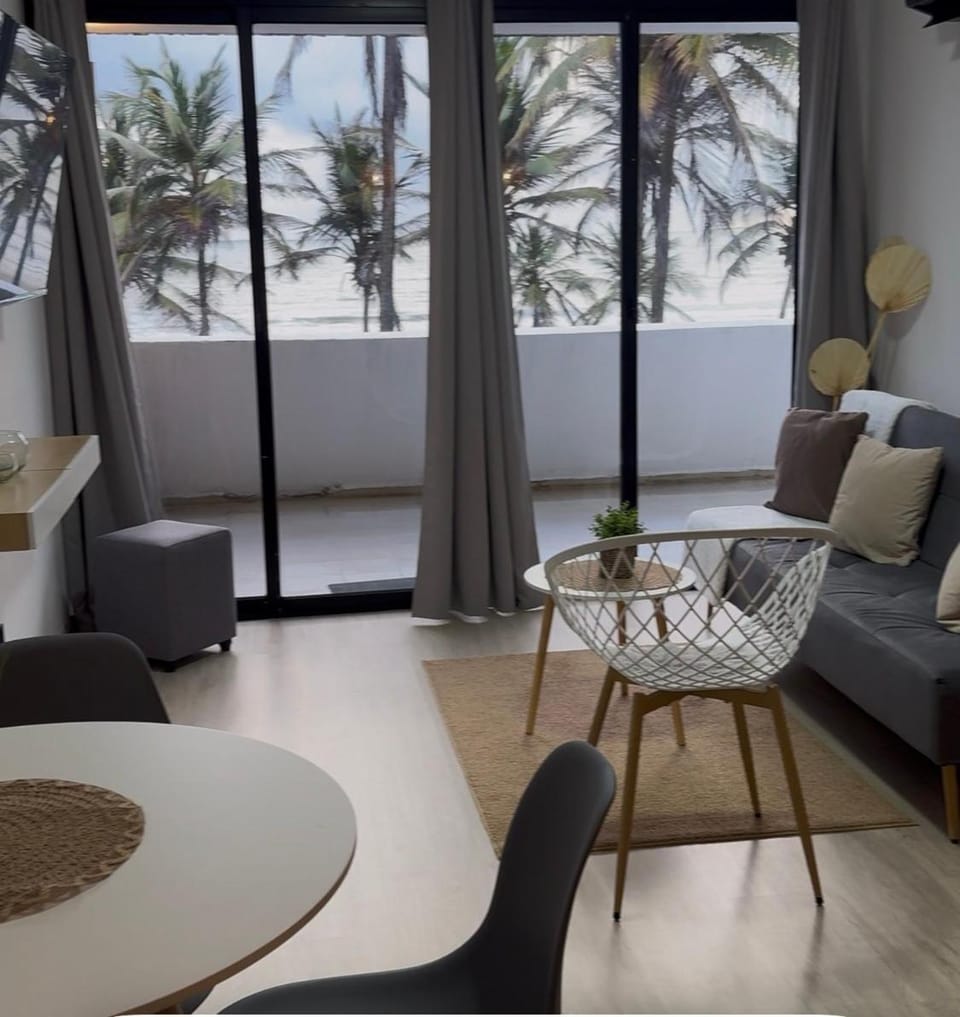Apartamento Moderno Frente al Mar Tucacas Apartment in Venezuela