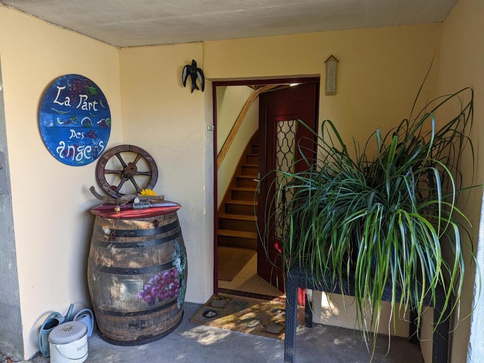 Appartement avec terrasse privée - 6 pers. - FR-1-653-293 Apartment in Nouvelle-Aquitaine