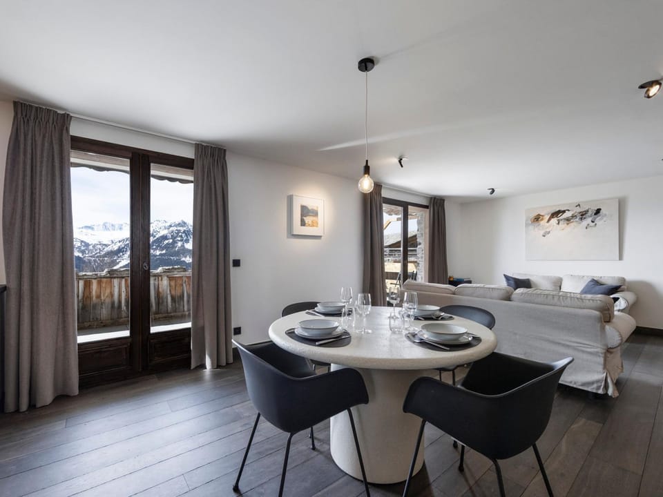 Appartement rénové, ski aux pieds - FR-1-690-43 Apartment in Montvalezan