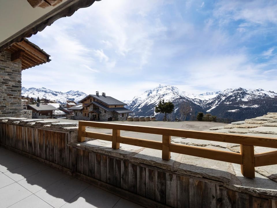 Appartement rénové, ski aux pieds - FR-1-690-43 Apartment in Montvalezan