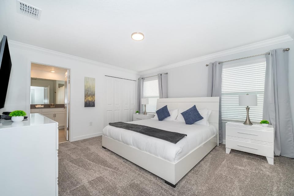 2982DC TOWNHOUSE 4 BEDROOMS House in Kissimmee