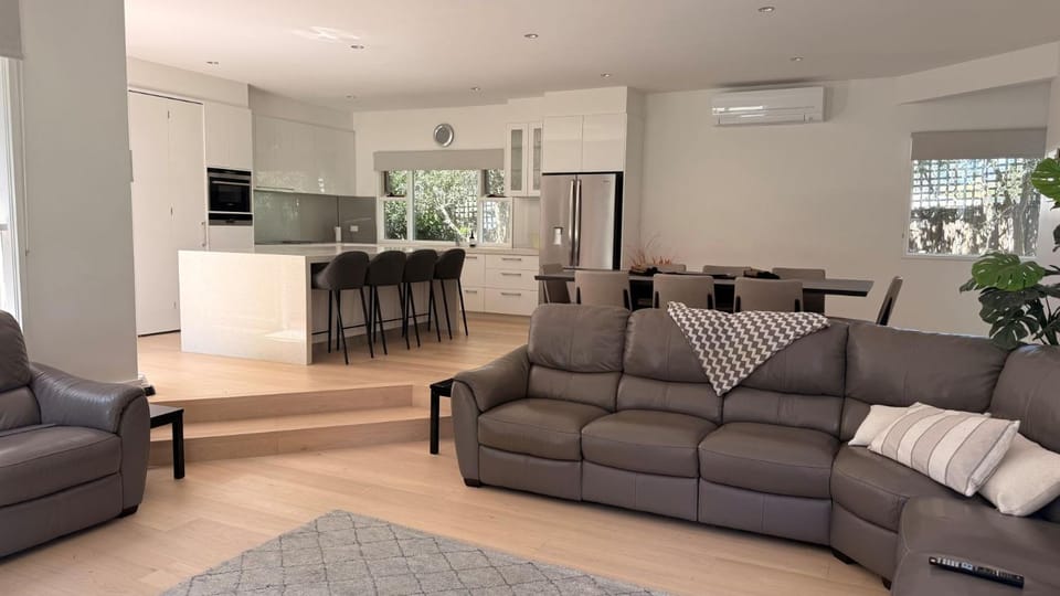 The Lodge House in Anglesea