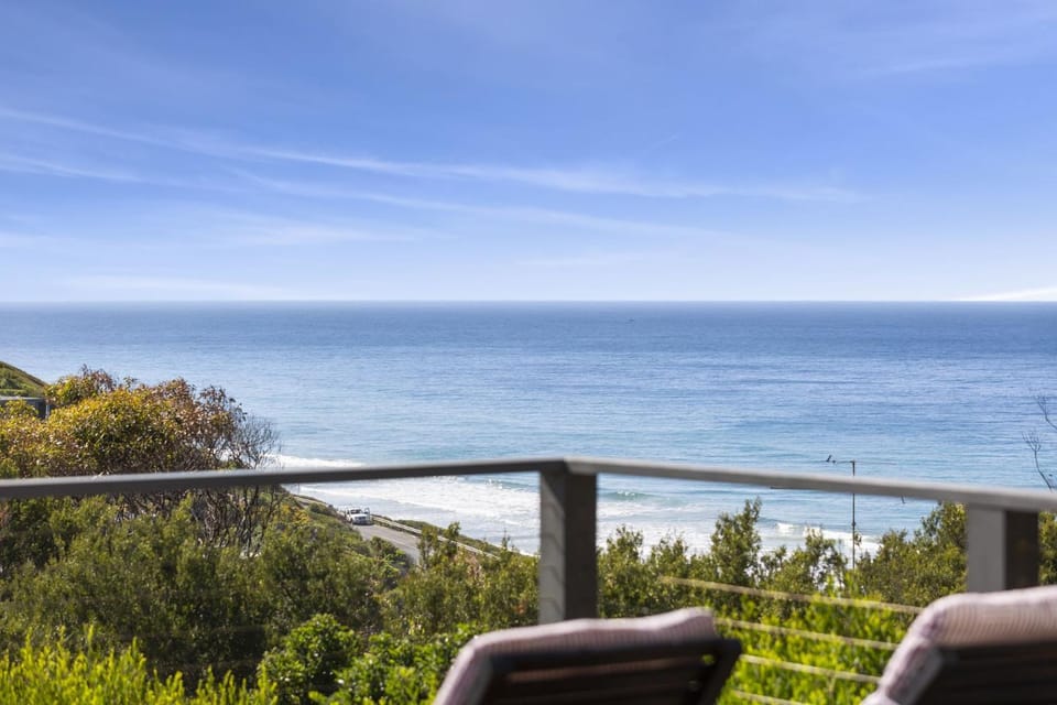 Short Walk to Beach and Fairhaven SLC House in Aireys Inlet