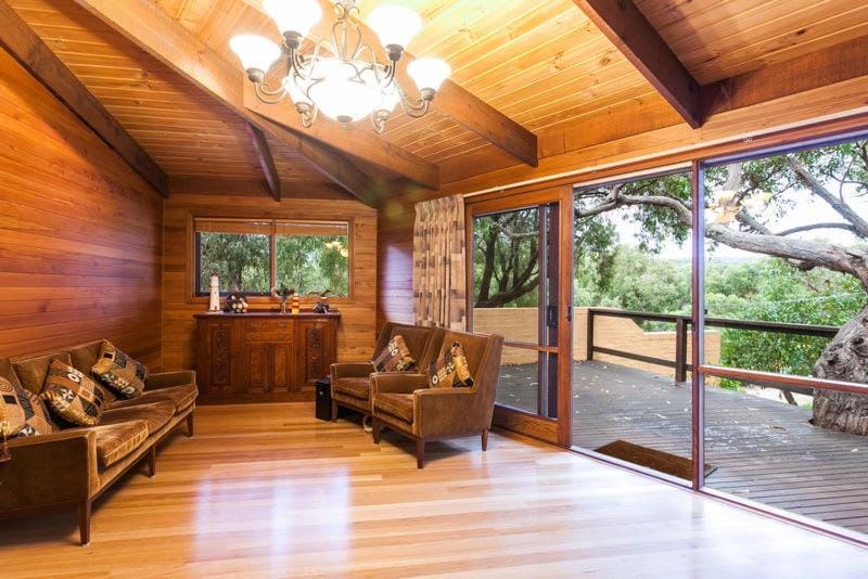 Artist Retreat Amongst Nature House in Aireys Inlet