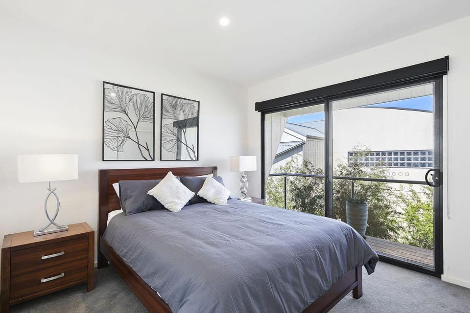 Superb Central Location House in Anglesea