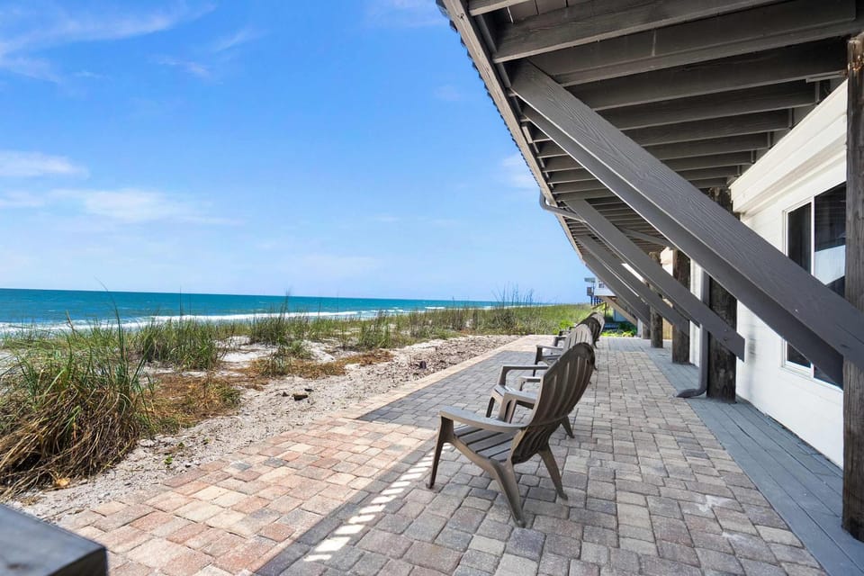 Ocean Front Home Gorgeous Views Beach Gear BBQ House in Vilano Beach