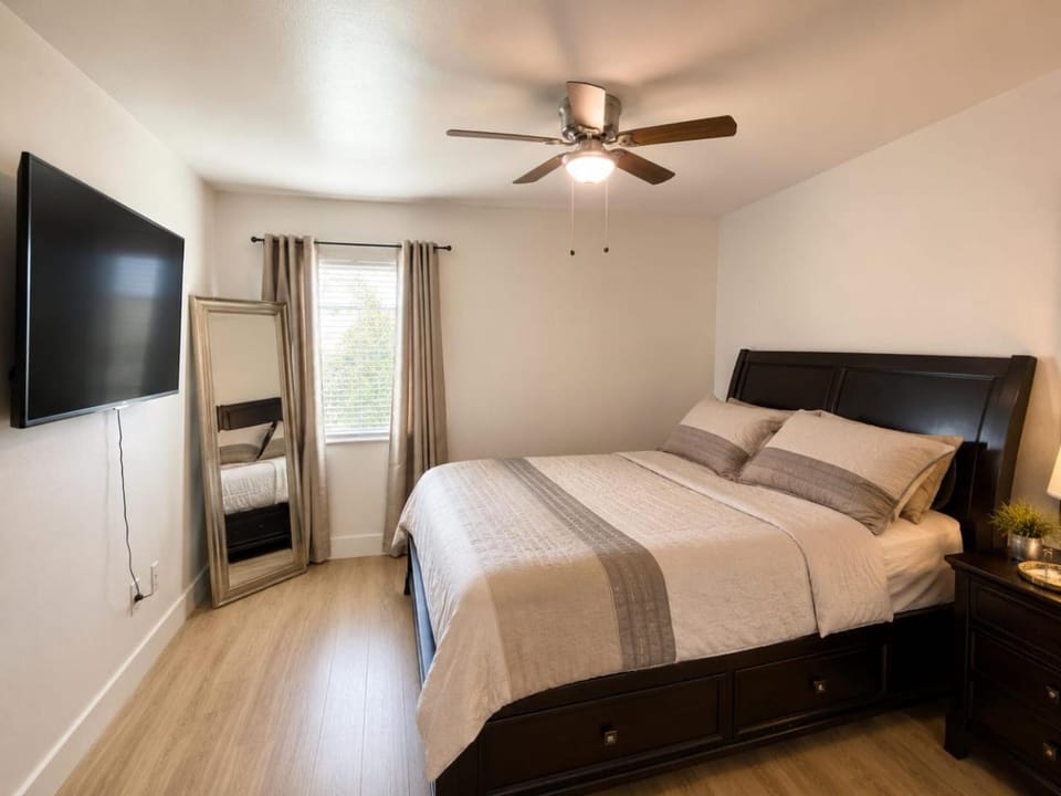 Nearby Beach Escape House in Port Saint Lucie