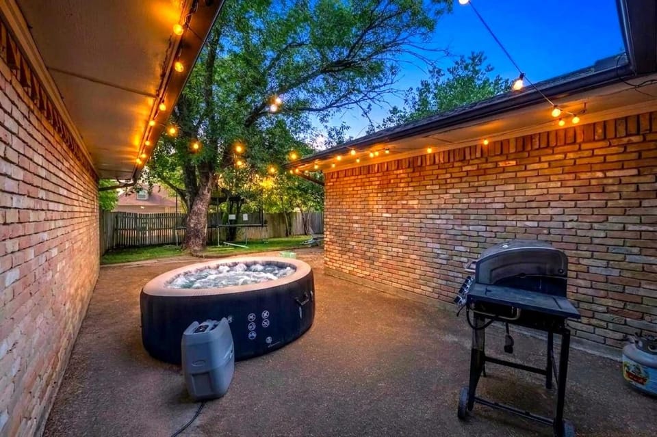 FIFA World Cup Backyard Retreat House in Dallas