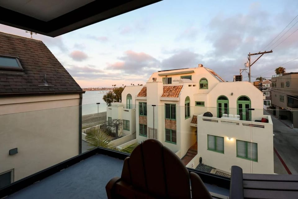 The Shoreline House House in Mission Beach