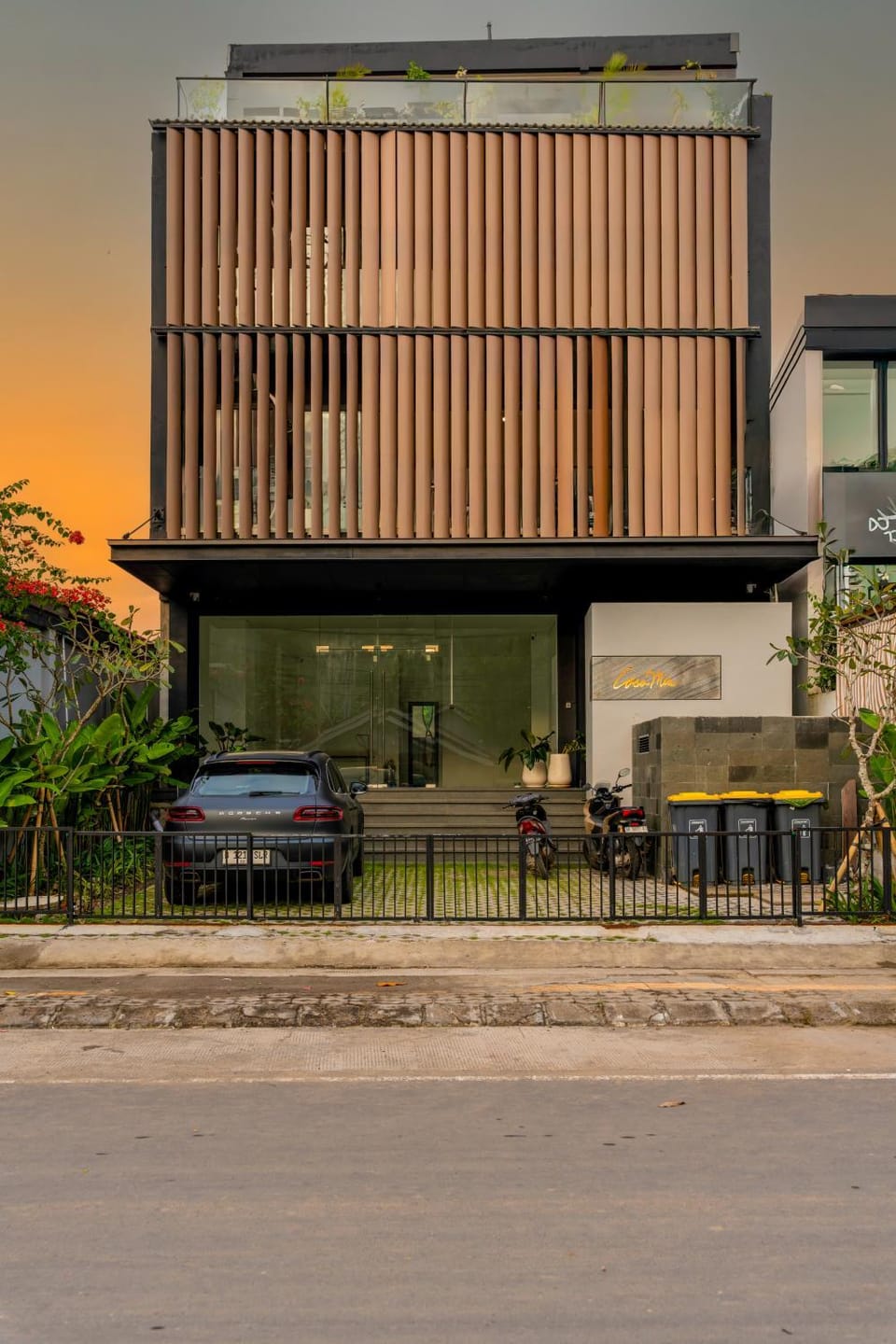Property building, Parking