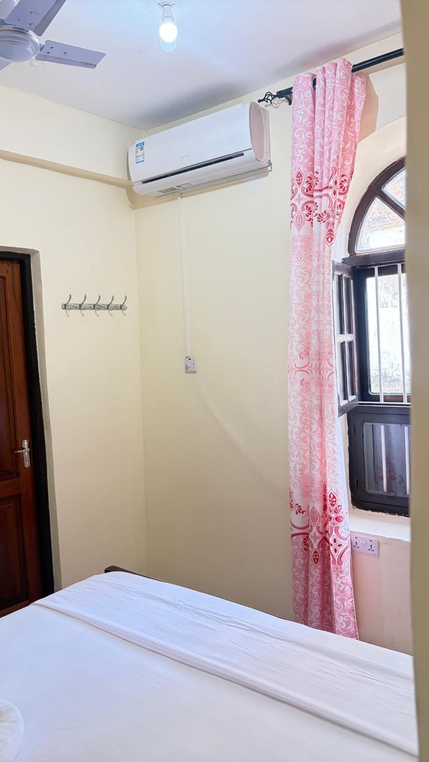 Tulivu Stay Bed and Breakfast in Tanzania