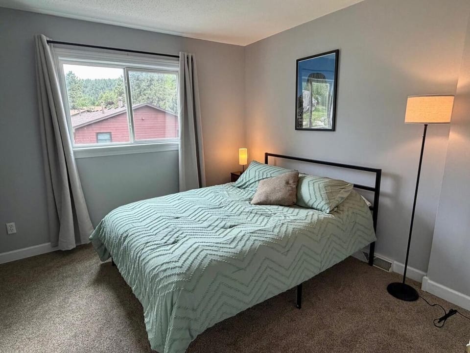 Idlewild Canyon House in Rapid City