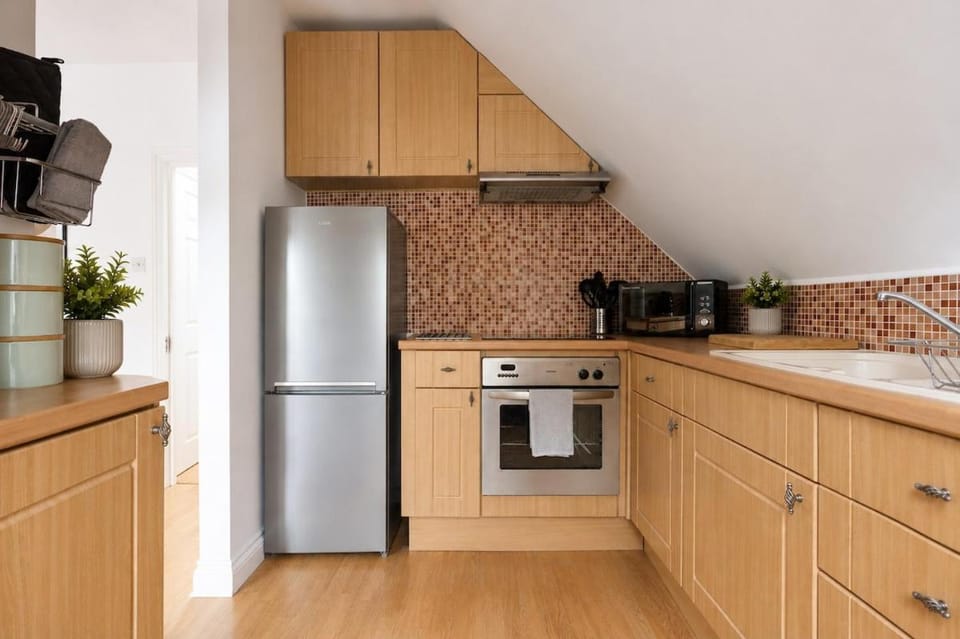 Hampstead Hideaway - Chic & Fresh Apartment in London Borough of Camden