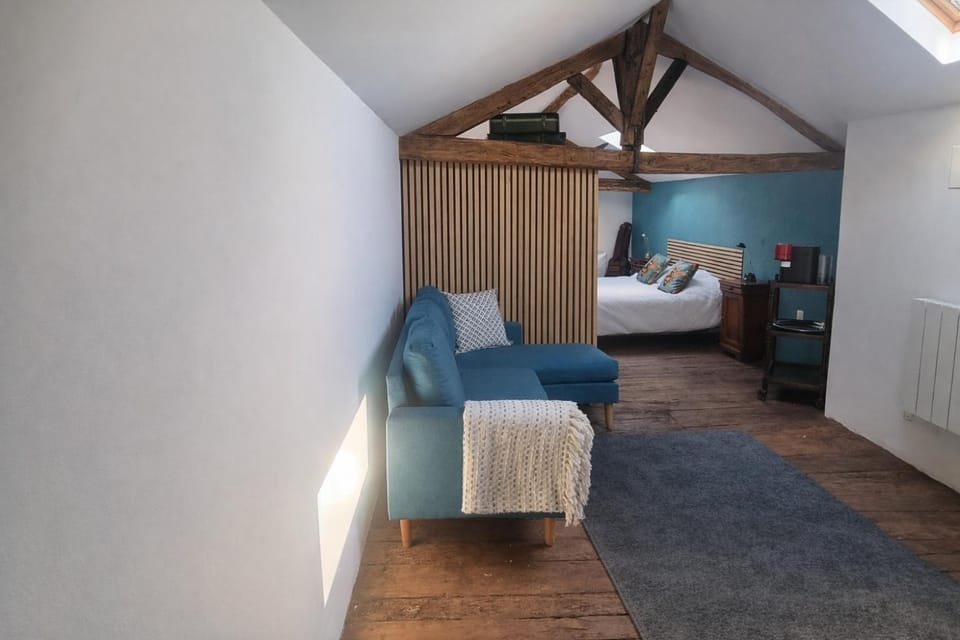Vue du Chateau Bed and Breakfast in Nouvelle-Aquitaine