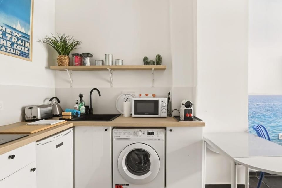 Urbain & Confortable studio - Gare à 5 min à pied Apartment in Nice