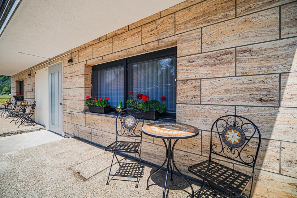 Day, Balcony/Terrace