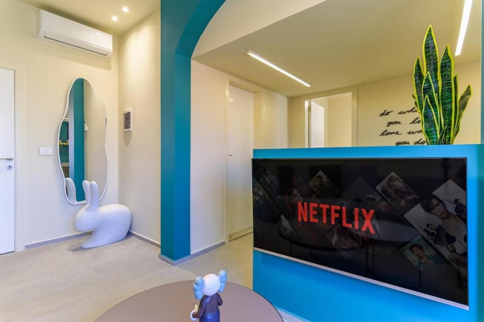 Amalfi 1-BR Apartment In Bahsa Batroun Apartment in Africa