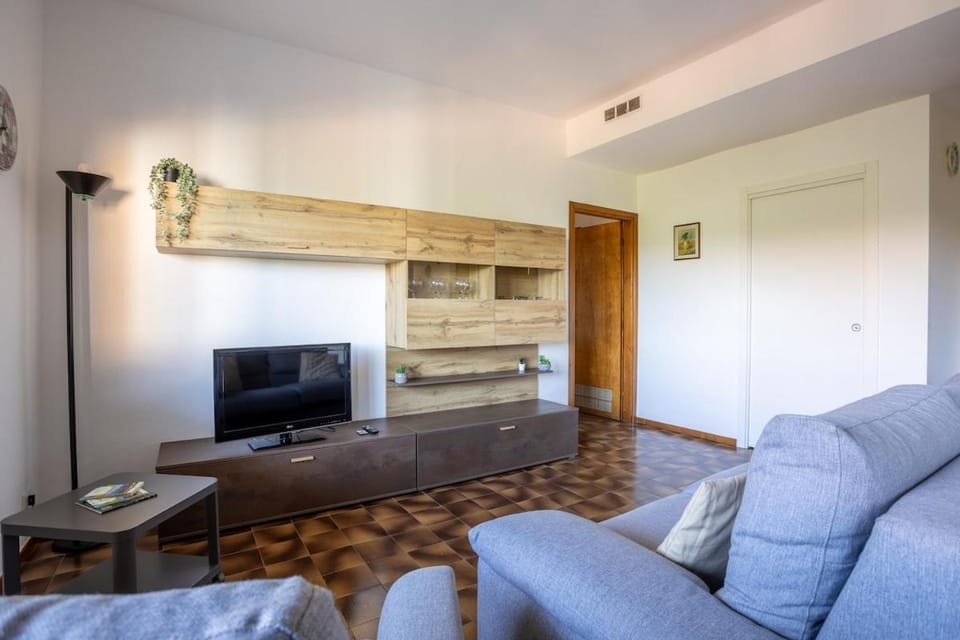 Slow House - Lake & Mountain Apartment in Canton of Ticino