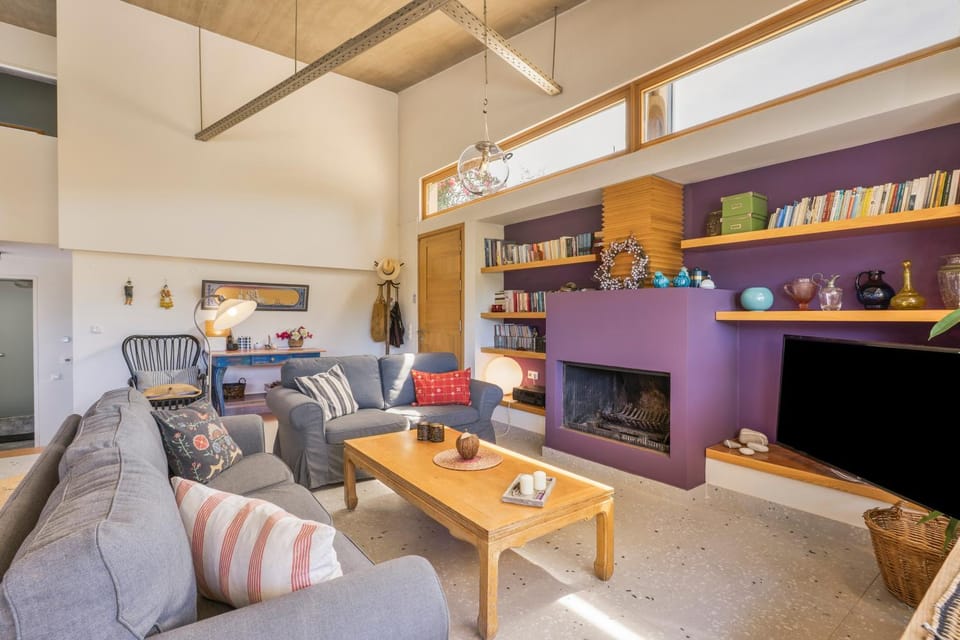 Property building, Living room