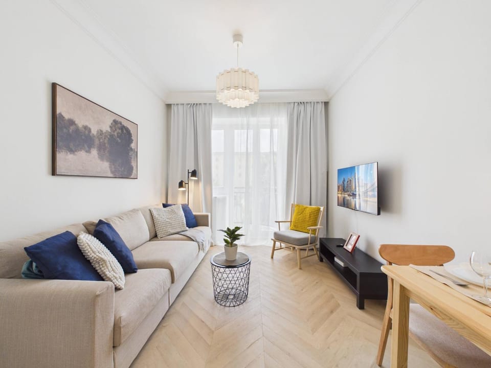 Communal lounge/ TV room, Living room, Bedroom