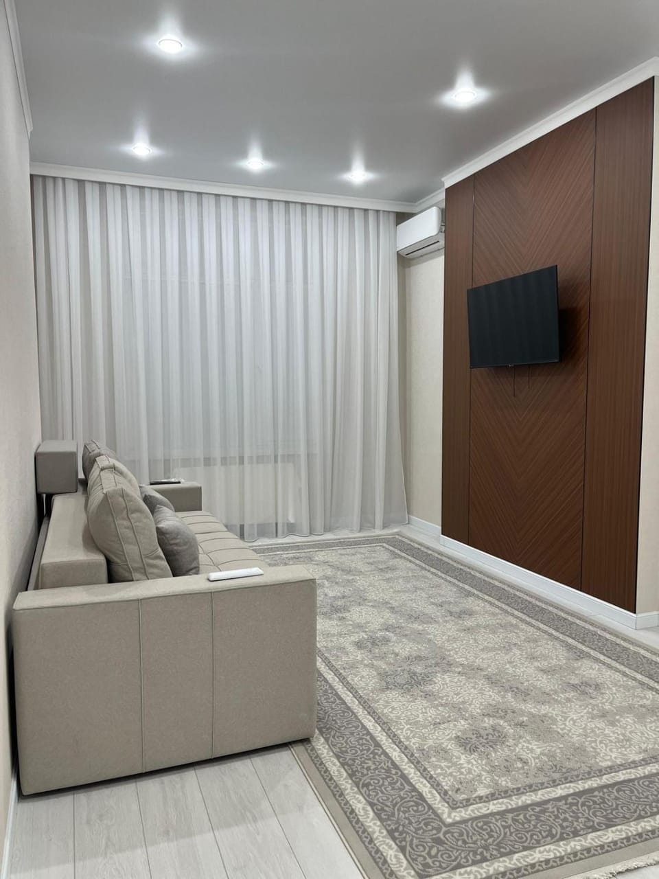 Жк Бухар Жырау 172, комфорт плюс Apartment in Kazakhstan