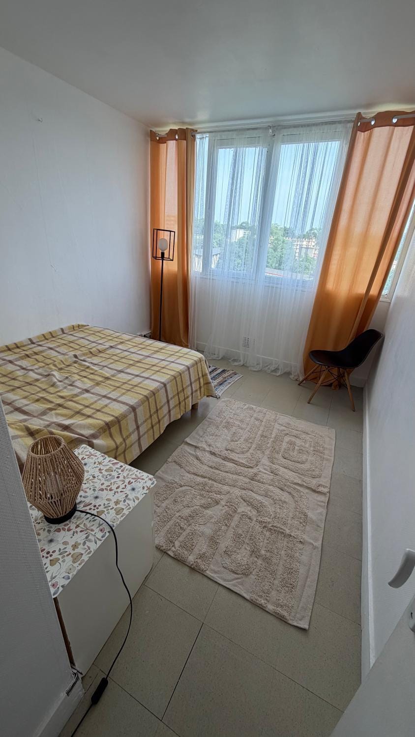 Grand Appartement Proche Orly & Paris Apartment in Île-de-France