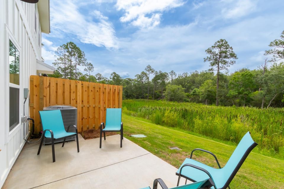 Property building, Patio