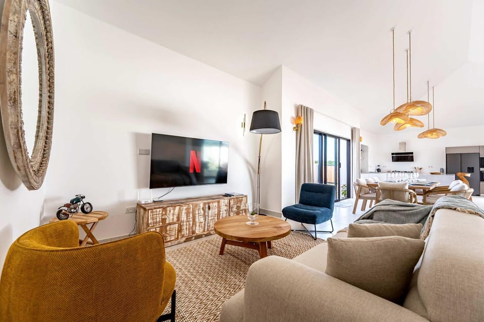 Villa Ivara - Modern 3BR Escape & Private Pool Villa in Grand Baie