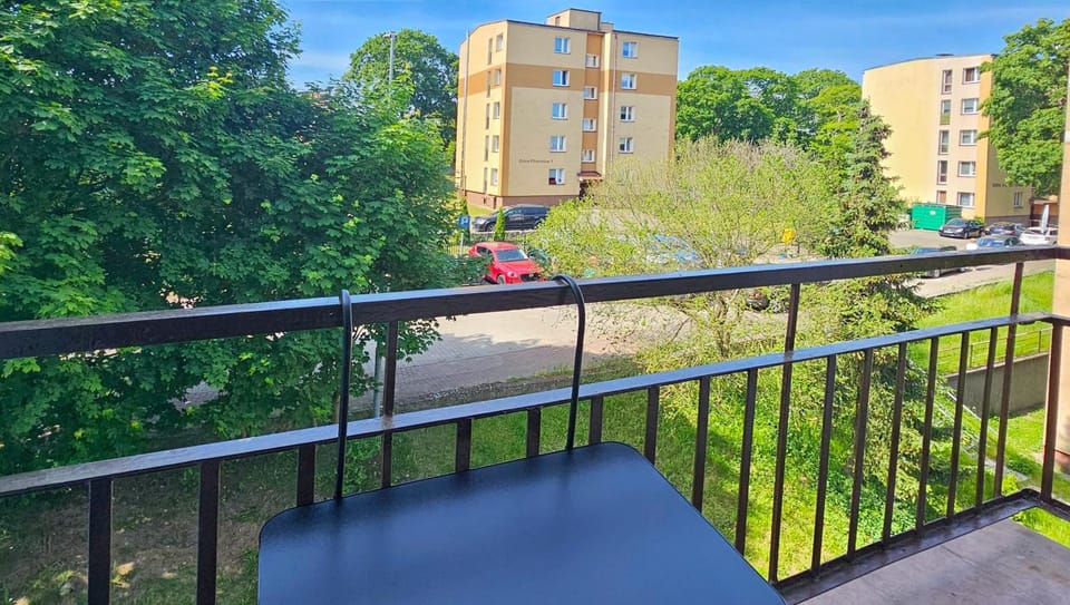 HolidayHomePL Centrum KOL1812 apartament z osobną sypialnią i balkonem Apartment in Miedzyzdroje