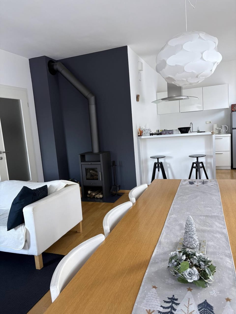 Living room, Dining area, fireplace, kitchen