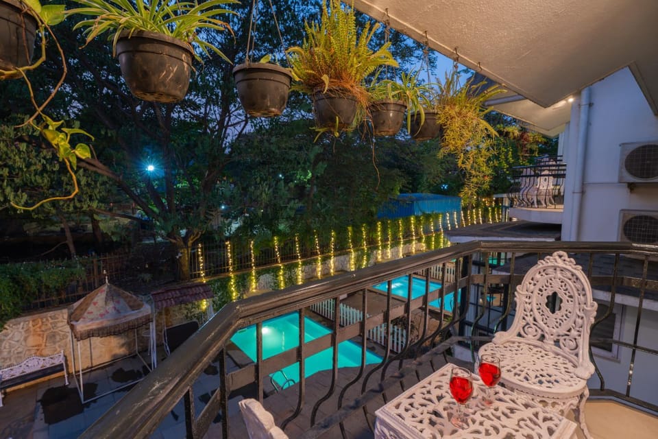 Balcony/Terrace, Pool view