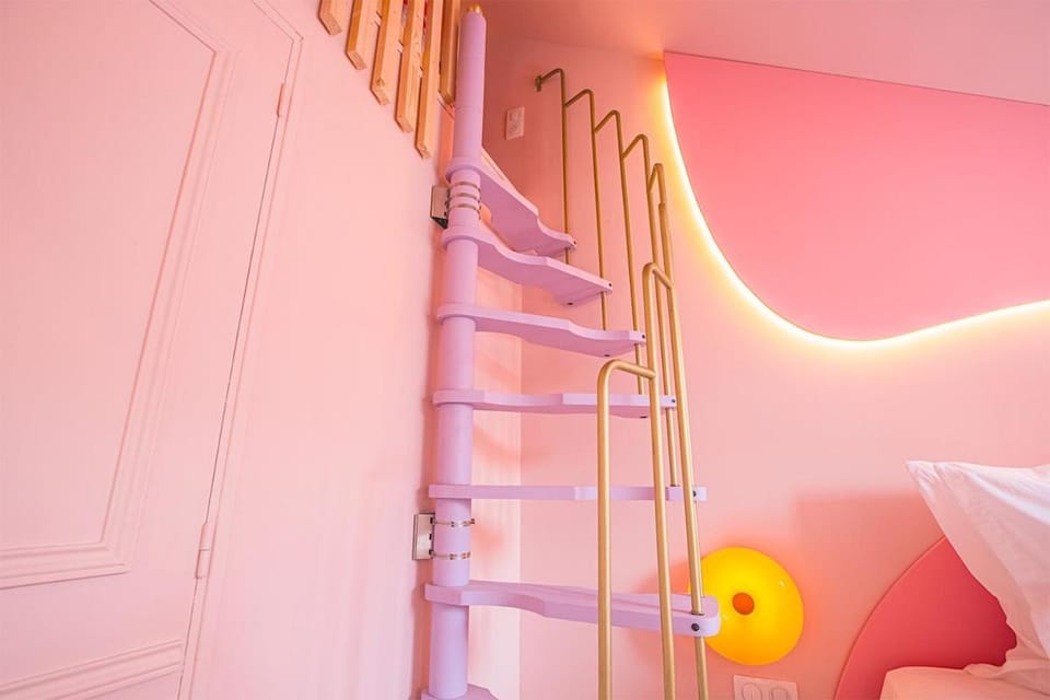 Le Bubble Gum Hypercentre Parking Cinema KingSize Apartment in Chartres