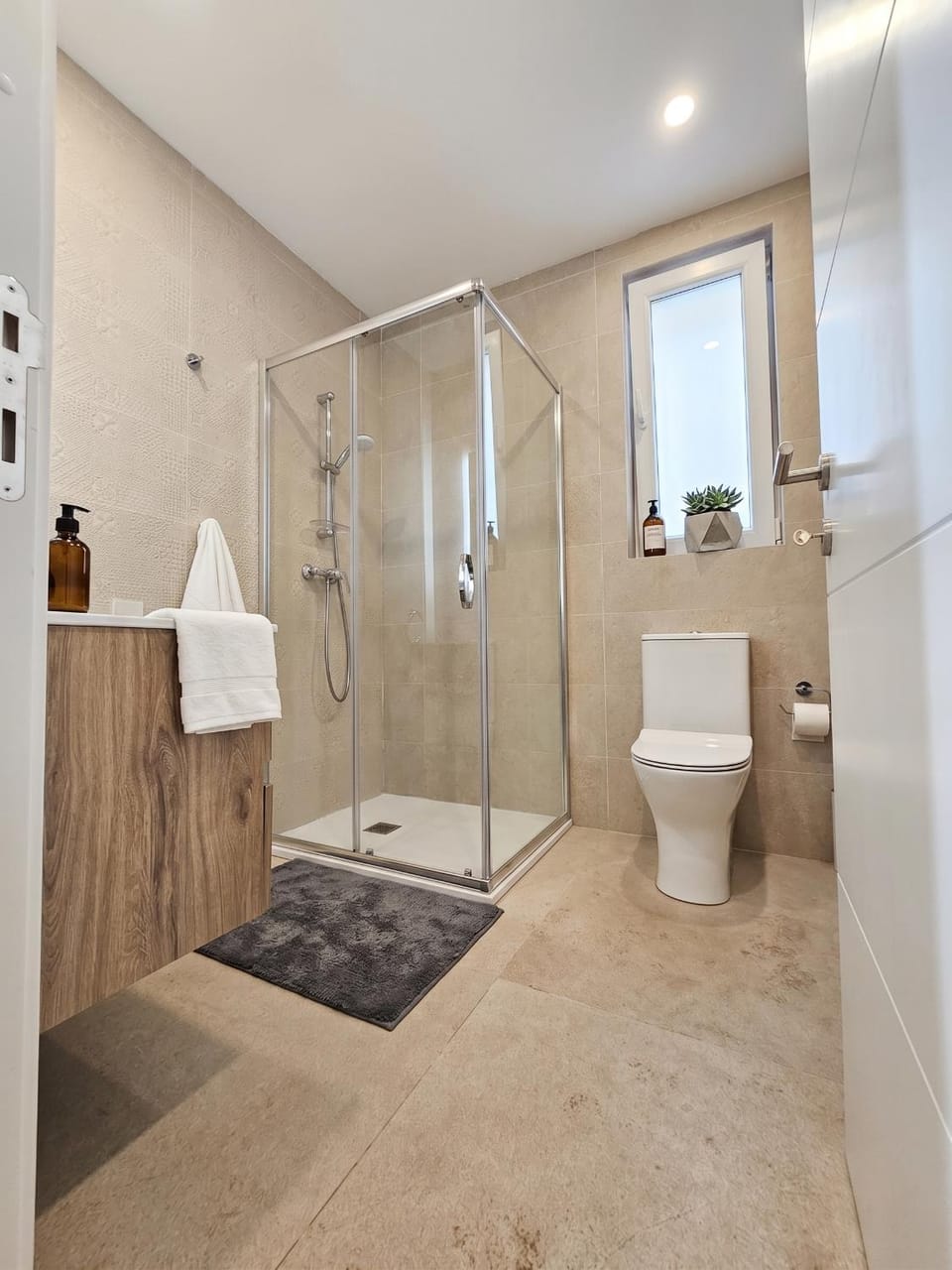 The Euphoria - P1 Modern Apartmament next to the Promenade Apartment in Sliema