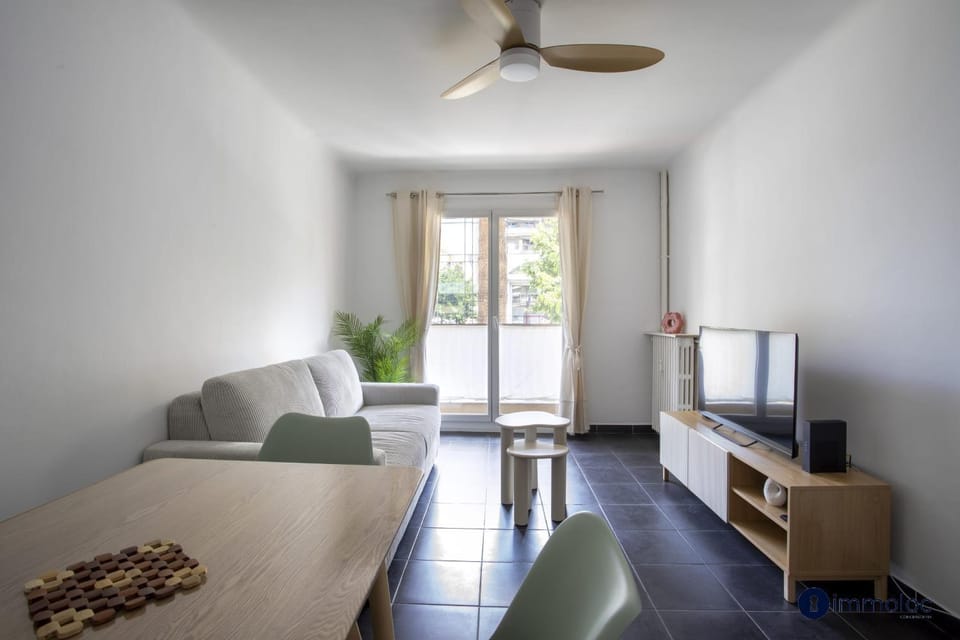 Apartment near airport Apartment in Nice