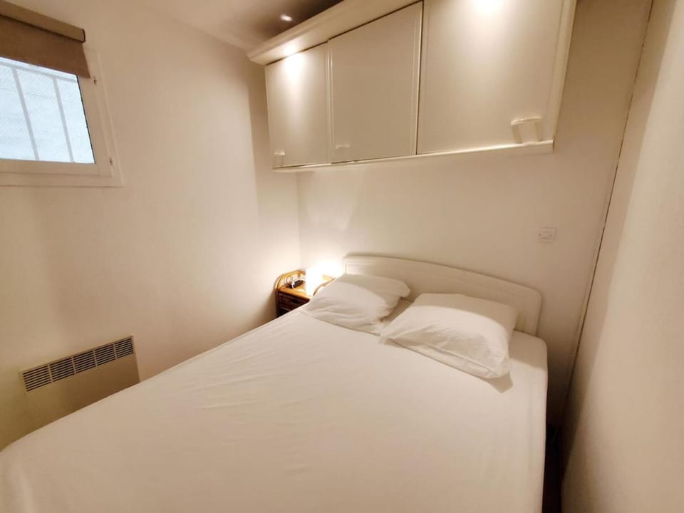 T2 Climatisé dans résidence avec piscine - Plage, confort et douceur de Vivre Apartment in La Seyne-sur-Mer