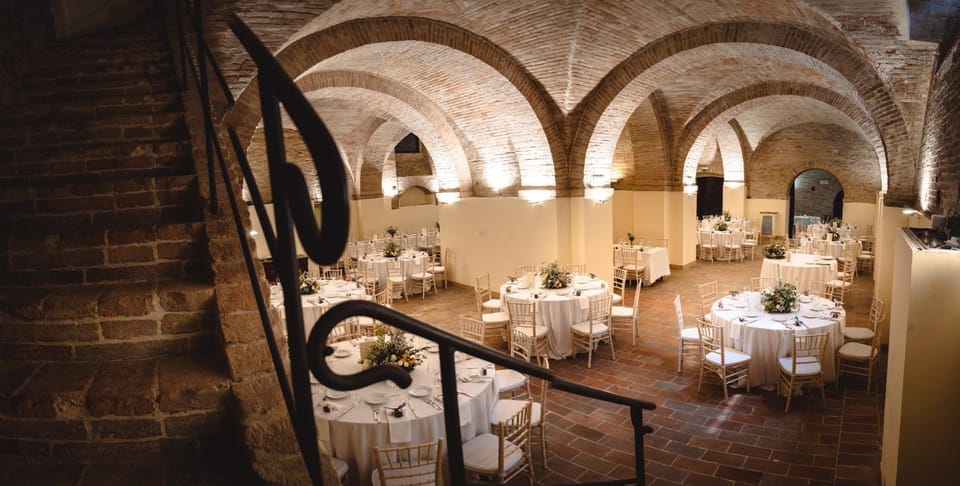 Room in Renaissance Villa - Palazzo Carradori Hotel in Marche