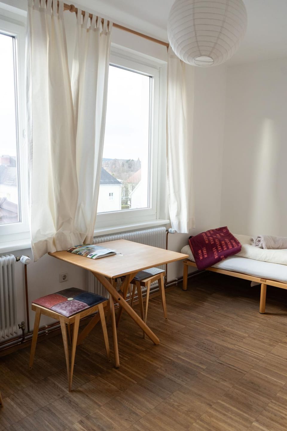 Bed, Seating area, Bedroom