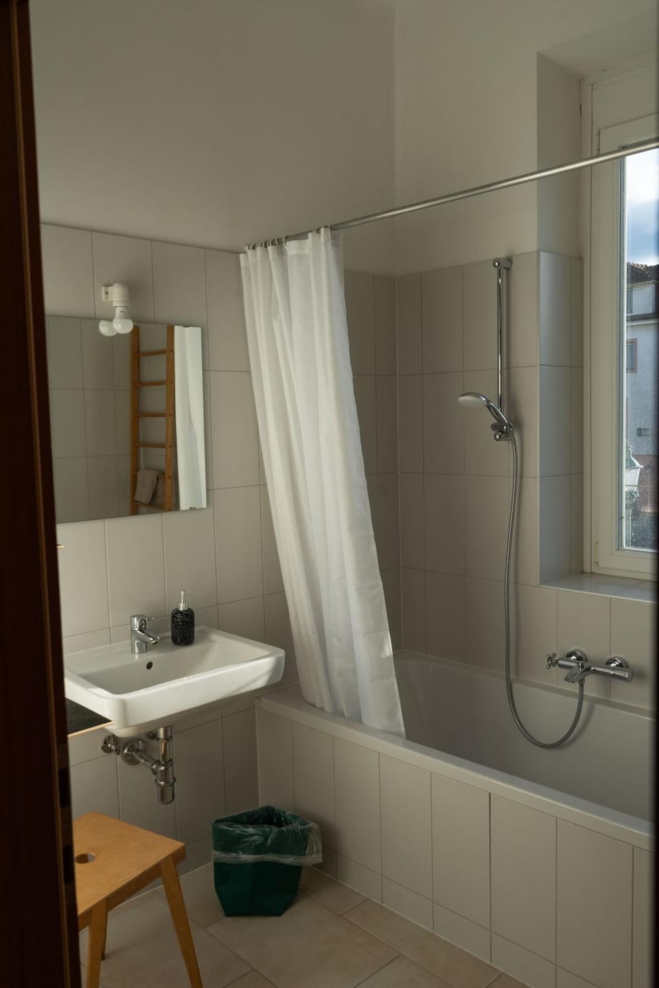 Bathroom, Bath