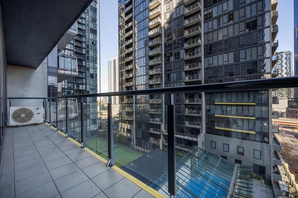 Southbank retreat 3 Bedroom great view free carpark Apartment in Southbank