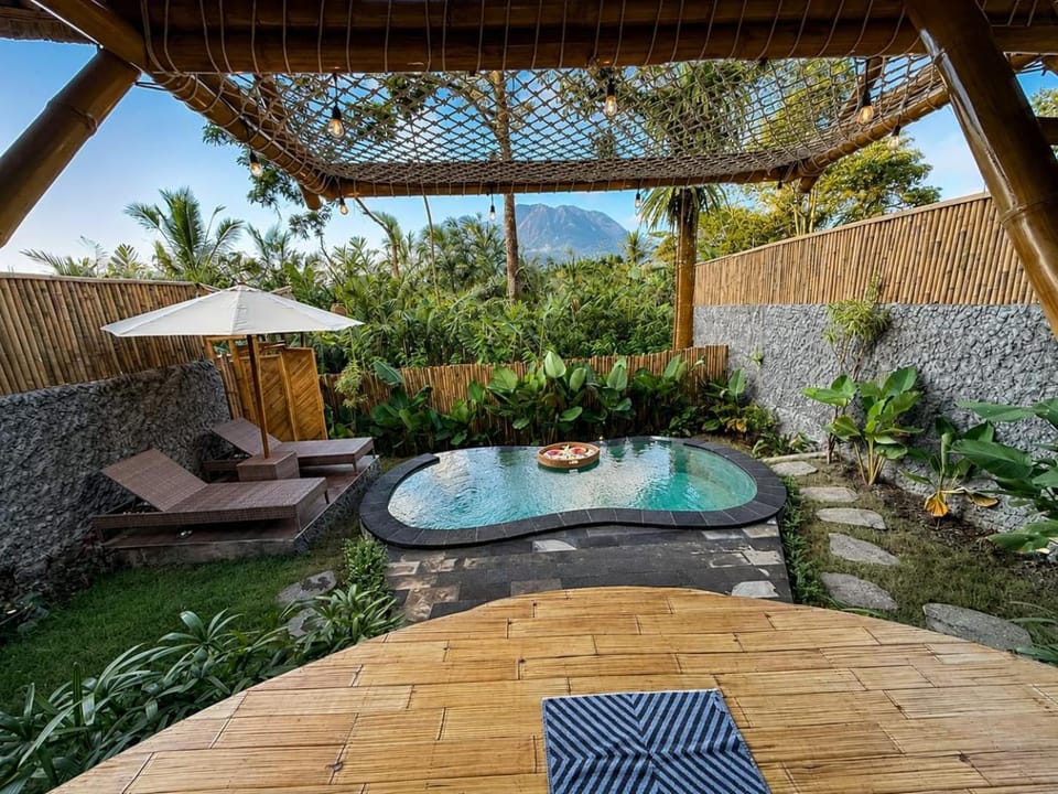 Natural landscape, Pool view