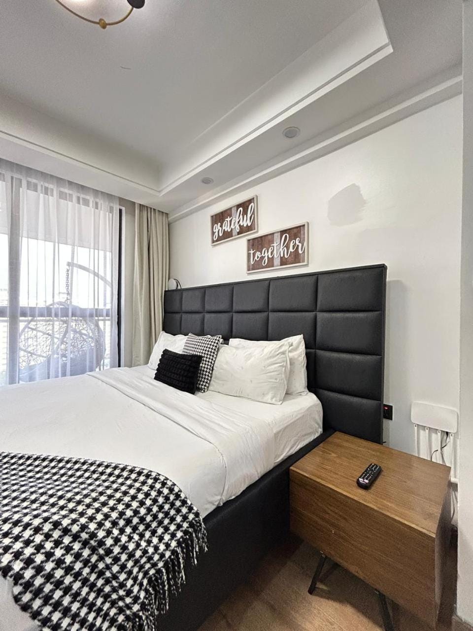 The best beautifully furnished apartments in kilimani near yaya center ,close proximity to major shopping malls ,restaurants with luxurious modern facilities Apartment in Nairobi County