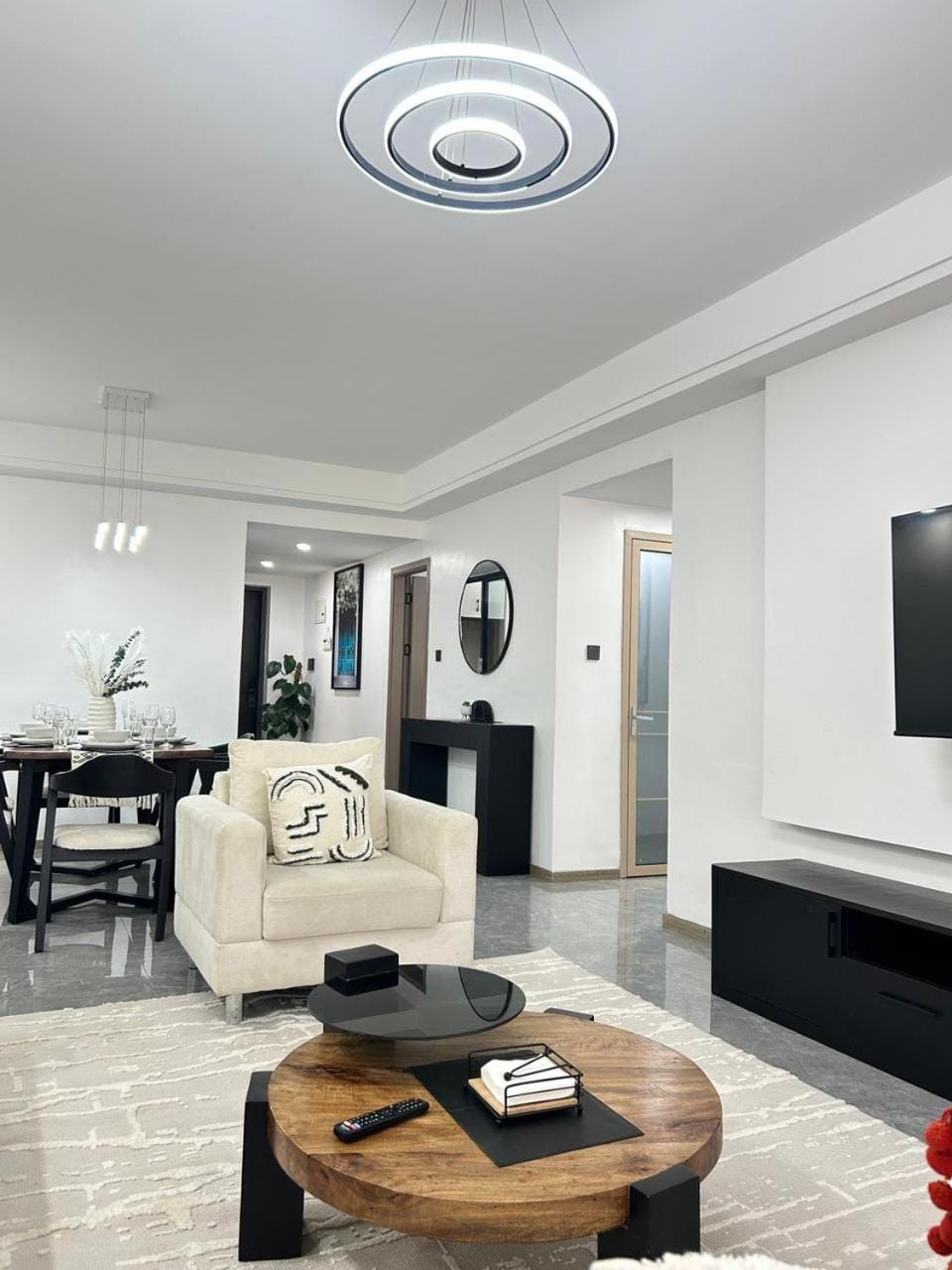 The best beautifully furnished apartments in kilimani near yaya center ,close proximity to major shopping malls ,restaurants with luxurious modern facilities Apartment in Nairobi County